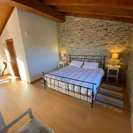 Villa Gornje Baredine 12 *