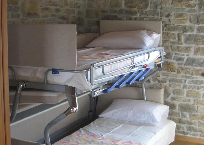 Villa Gornje Baredine 12 *